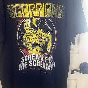 Black Scorpions Graphic T-Shirt